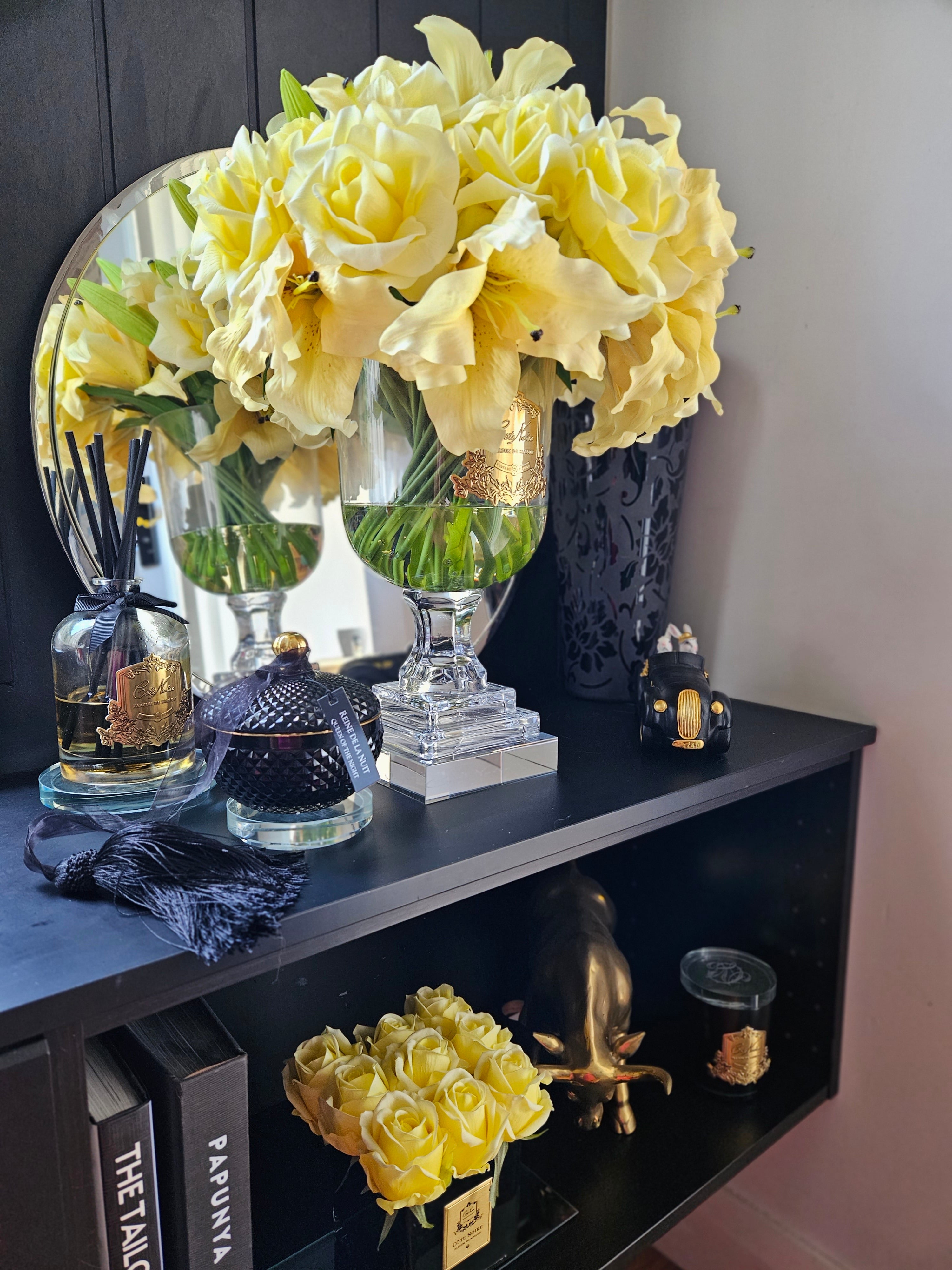 Côte Noire Versailles VLR08 bouquet lys roses jaunes artificiel
