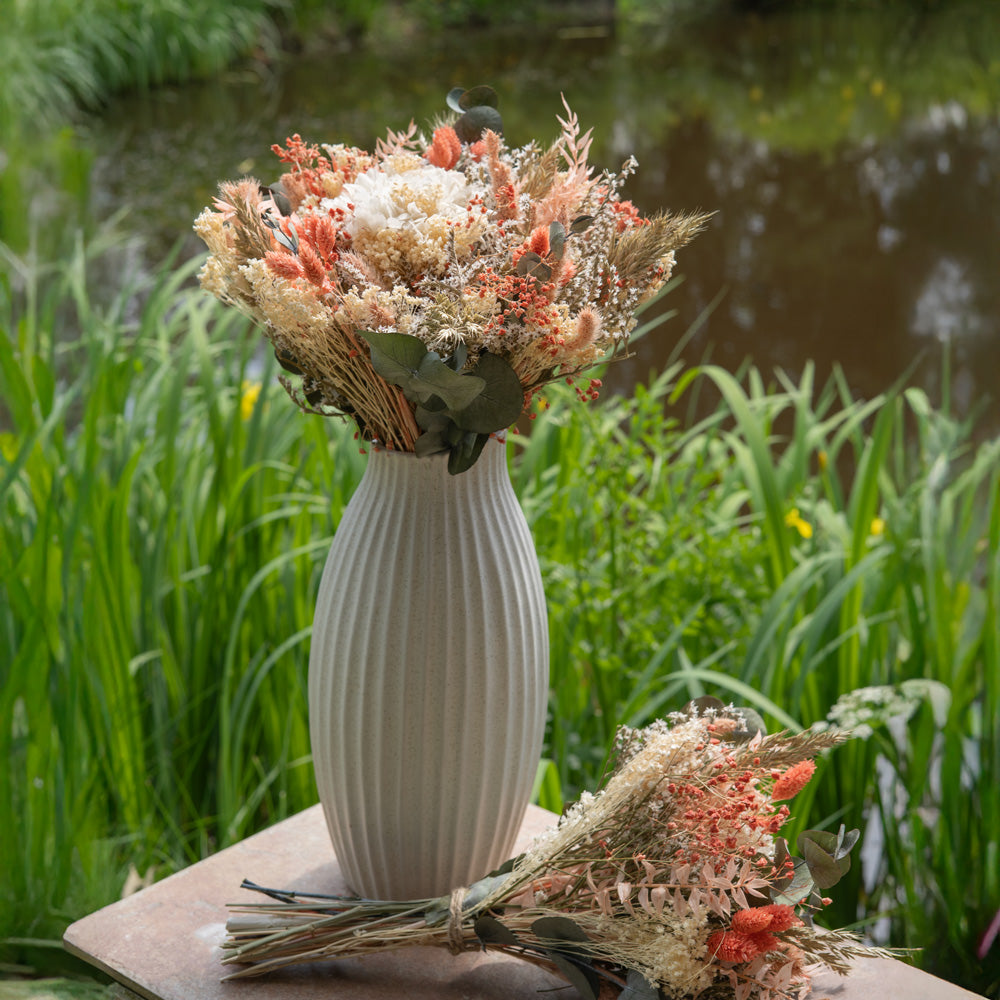 Flowrette Charles bouquet fleurs séchées taille M tons pêche