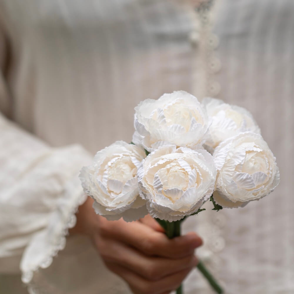 Flowrette Fleurs en papier Renoncule fleur papier blanche x1