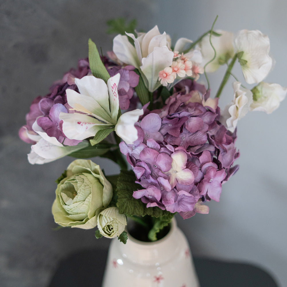 Flowrette Fleurs en papier Rodin bouquet papier mauve