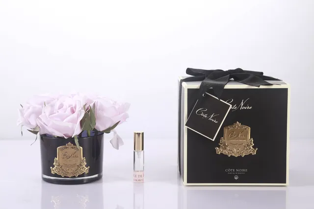 Côte Noire 5 Roses bouquet GMRB66 rose French Pink noir