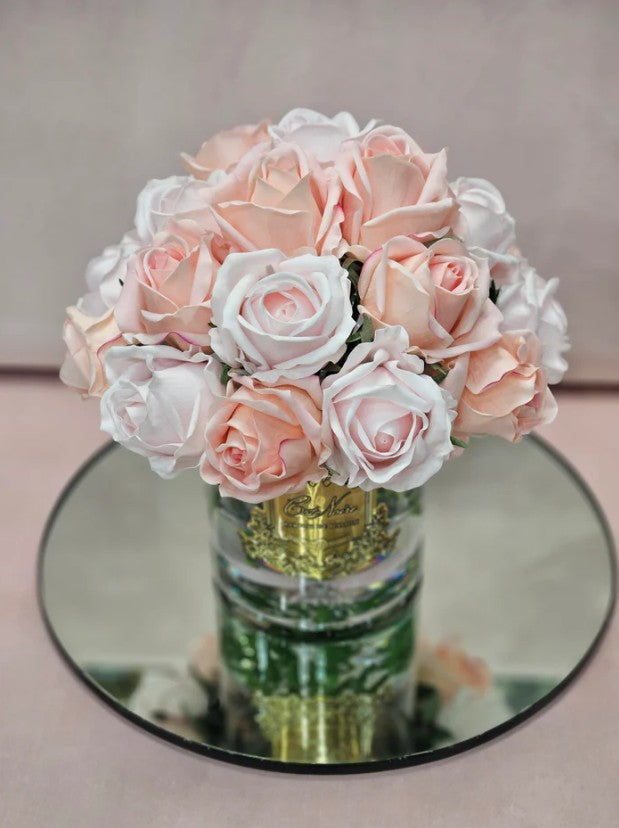 Côte Noire Grand Bouquet boutons roses mixtes rose LRB14