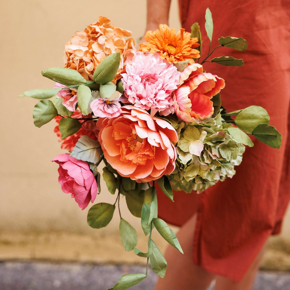 Flowrette Fleurs en papier Bouquet Claudel pivoine pêche et dahlia