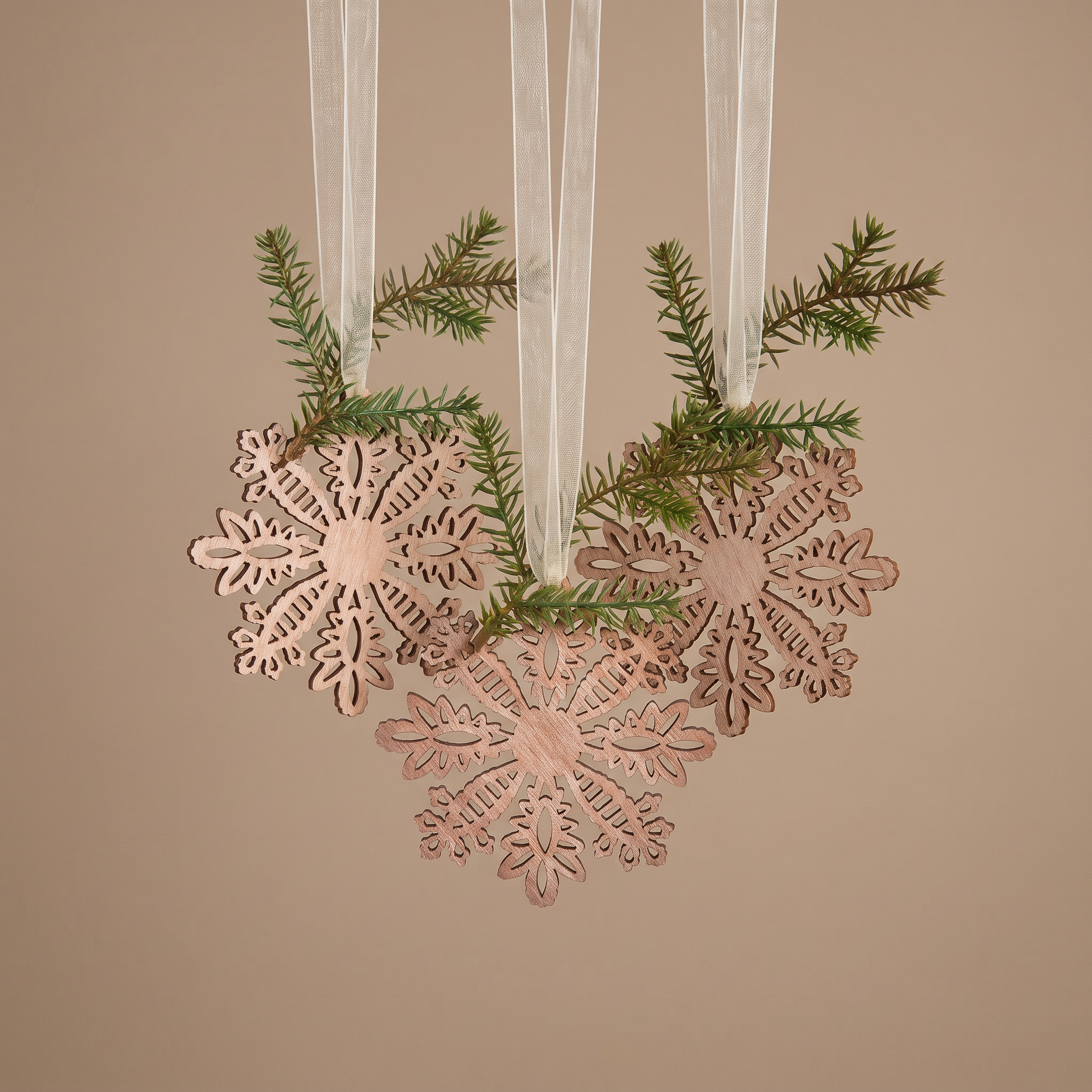 Sia Home Suspension Noël Flocon bois 21 cm beige