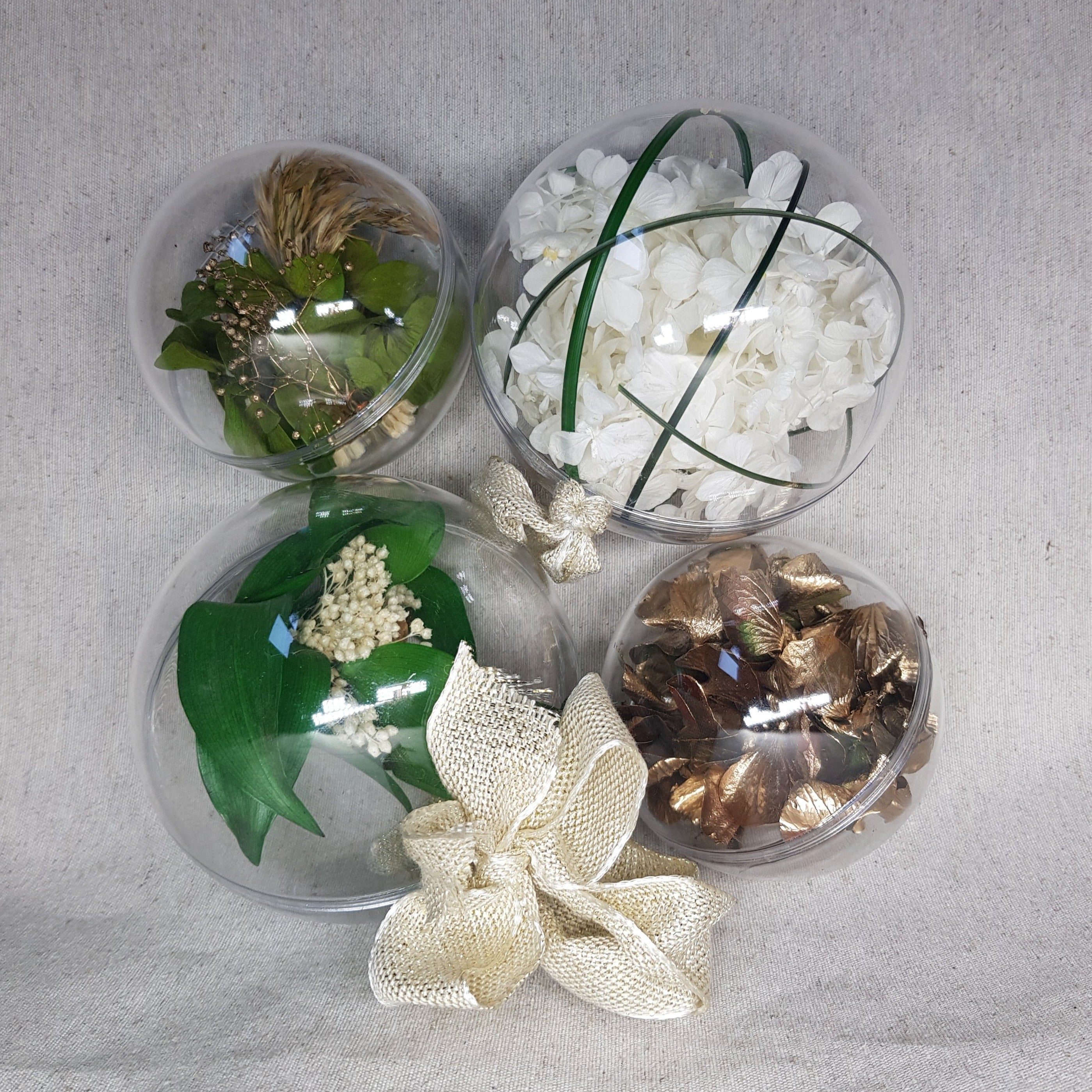 Ateliers Ouchamp Bouquets Place Sainte Geneviève 4 boules