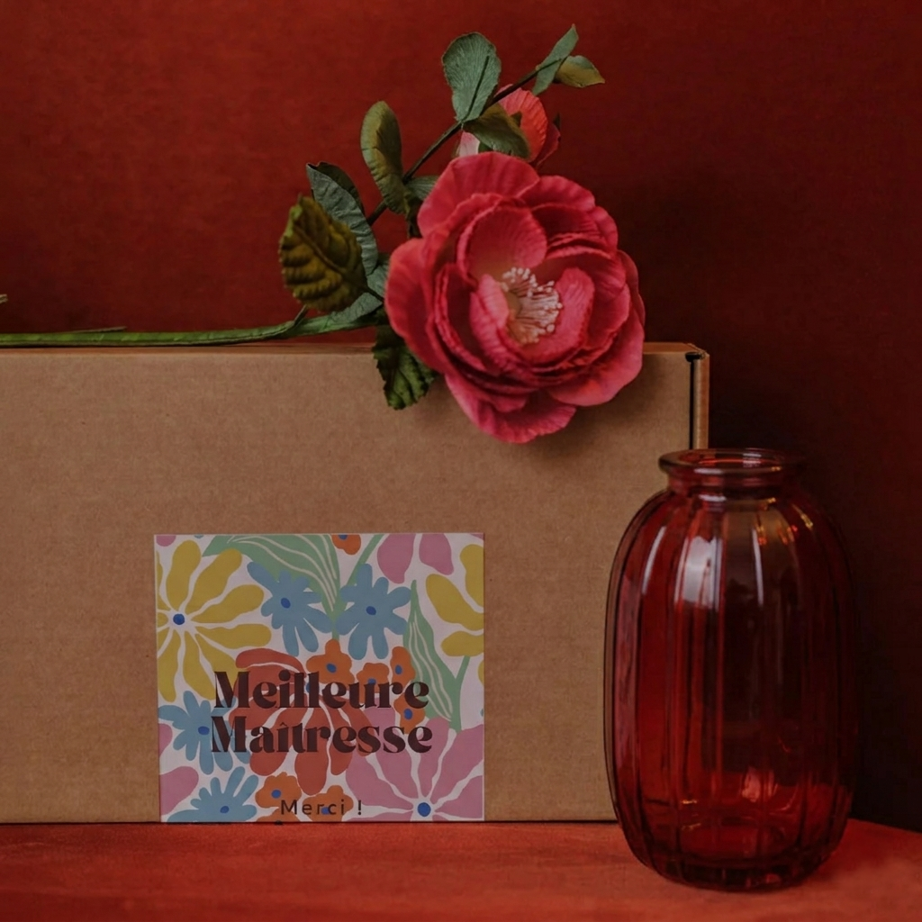 Flowrette coffret Meilleure Maîtresse rose papier vase