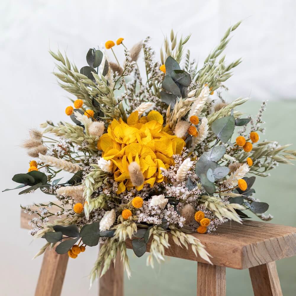 Flowrette Ambroise bouquet fleurs sechees jaune safran S