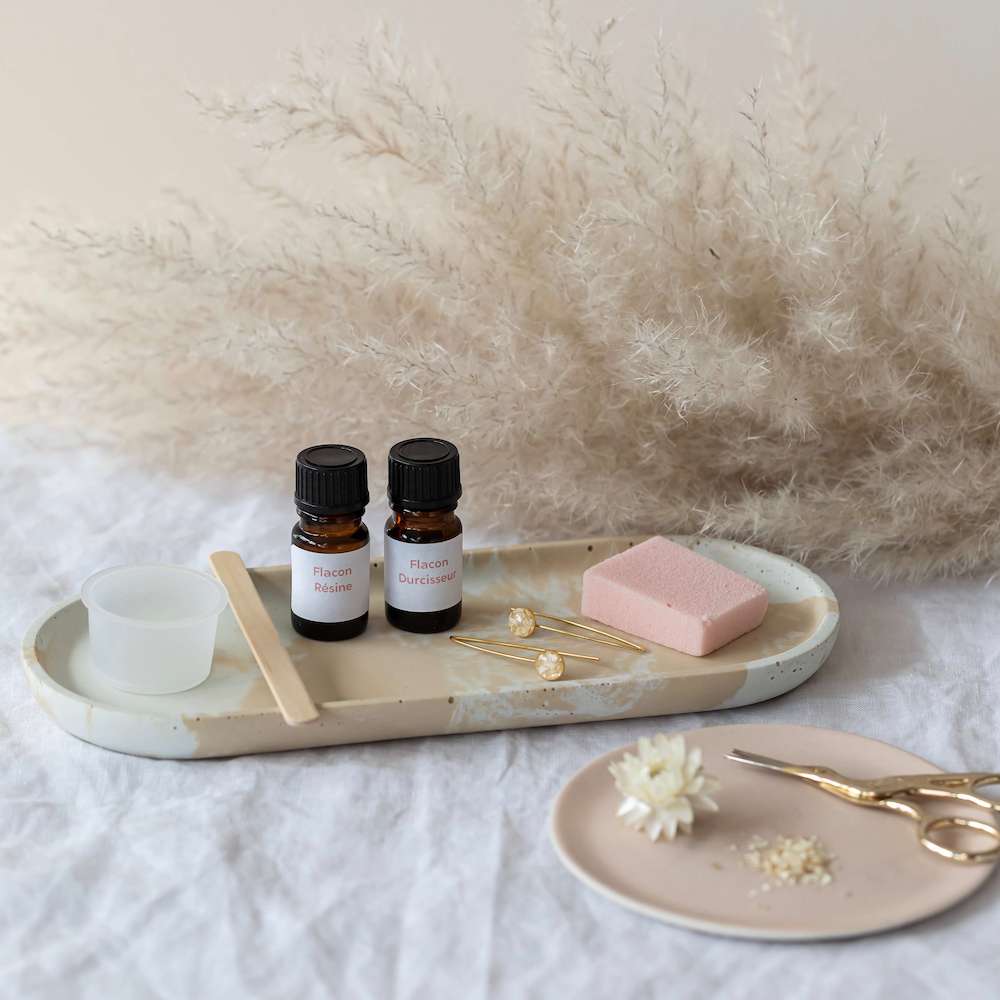 Flowrette Loisirs créatifs Kit boucles d’oreilles blanches DIY