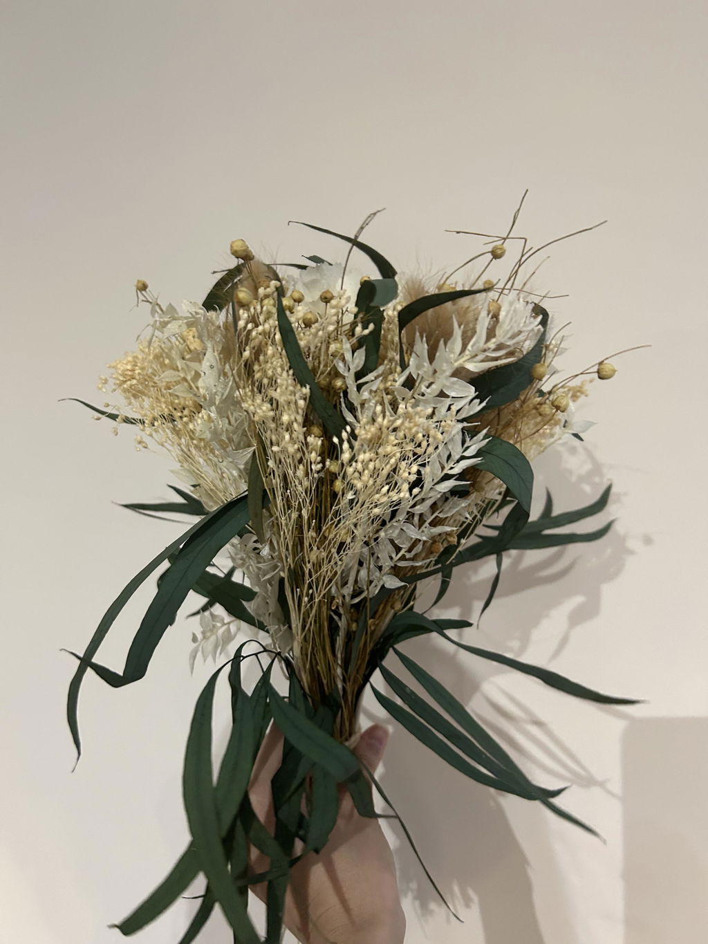 Flowrette Gabriel bouquet fleurs stabilisées vert crème
