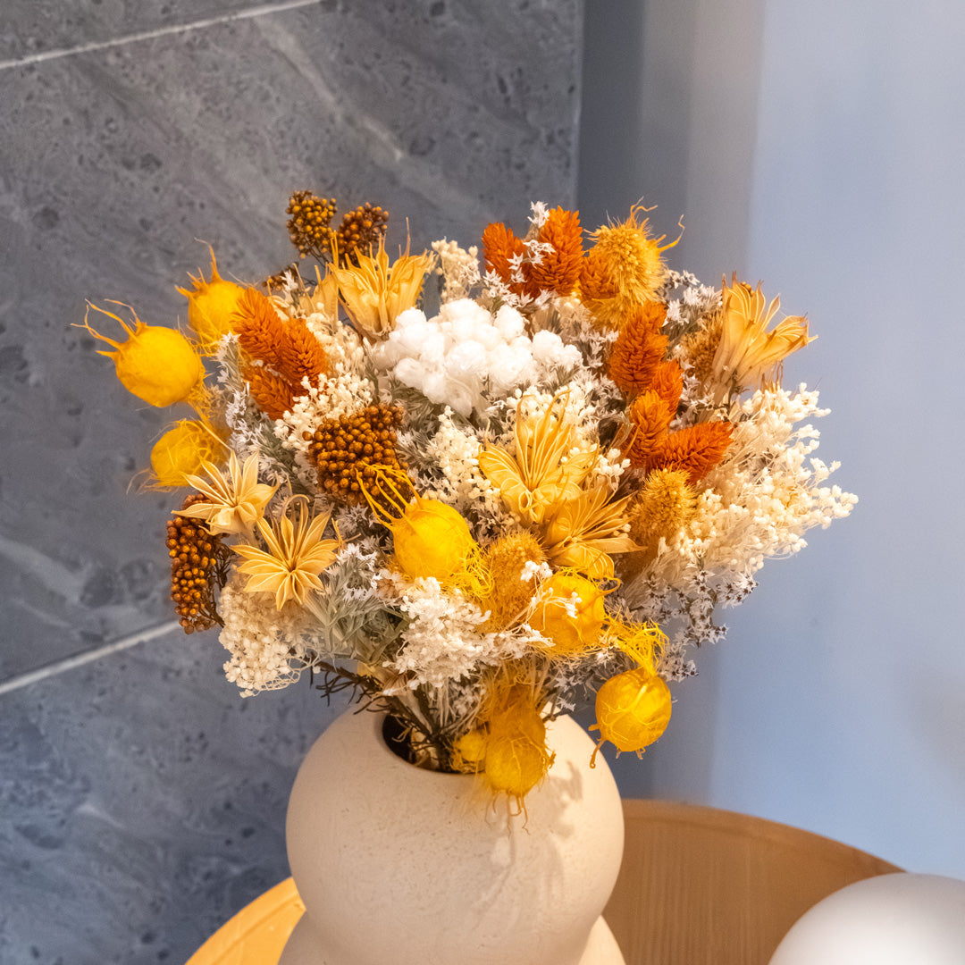 Flowrette Victor bouquet fleurs séchées jaune taille M