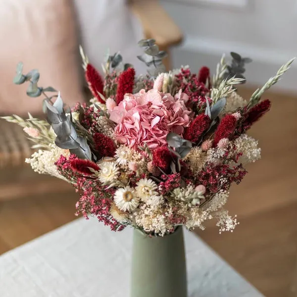 Flowrette Léon bouquet fleurs séchées eucalyptus hortensia
