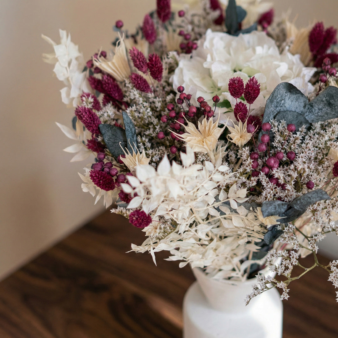 Flowrette Colette bouquet mixte fleurs séchées pivoine magenta