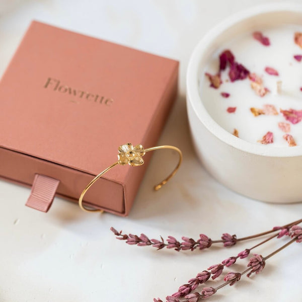 Flowrette coffret Saint-Valentin bougie rose bracelet fleur