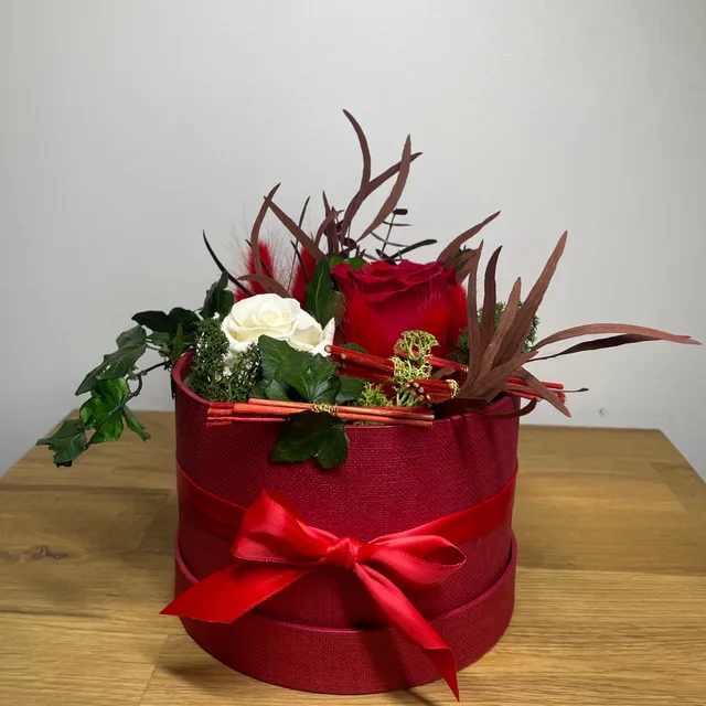 Ateliers Ouchamp Boîtes Rue du Retrait box rose rouge 14 cm