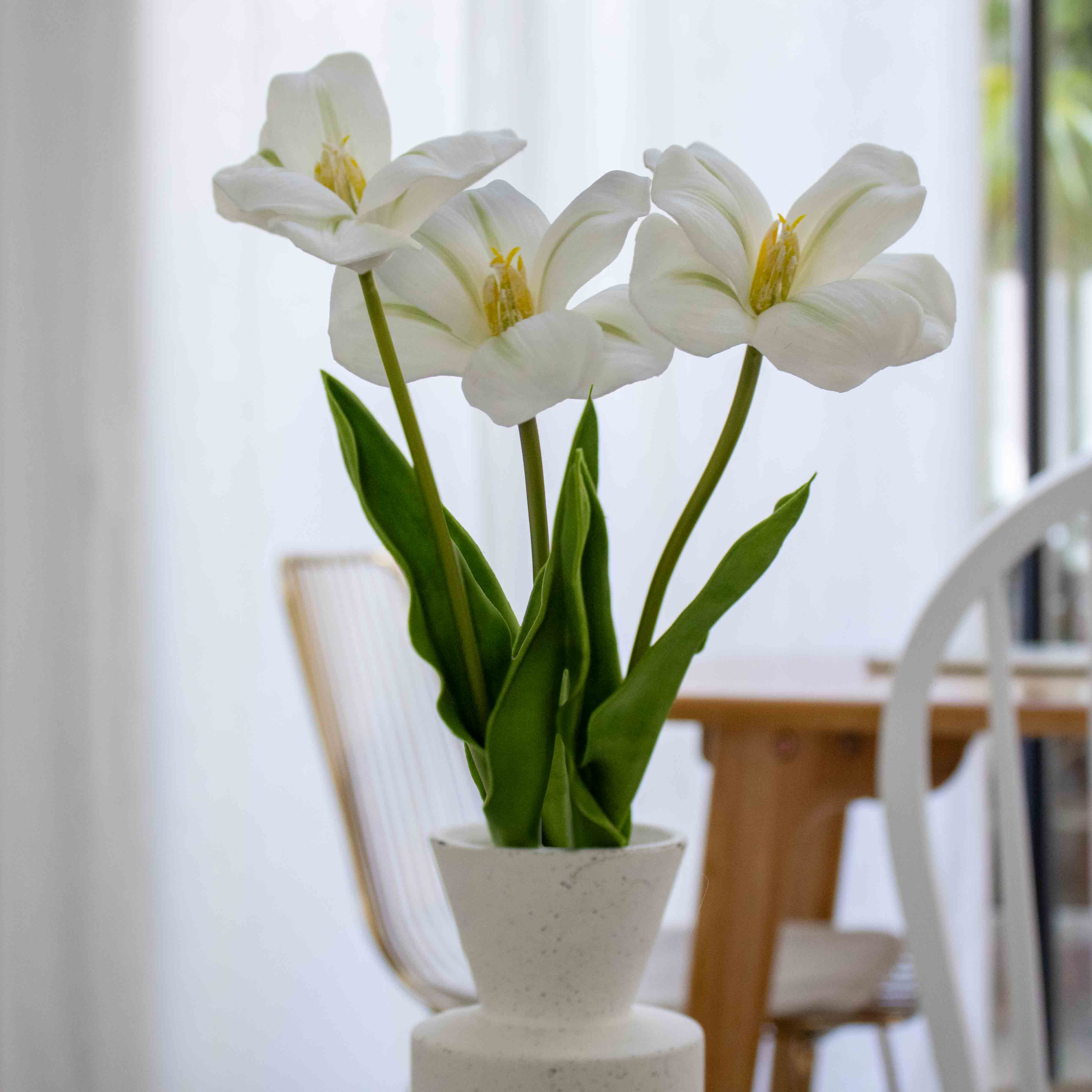 Flowrette Tulipe Blanche Ouverte fleur artificielle x1