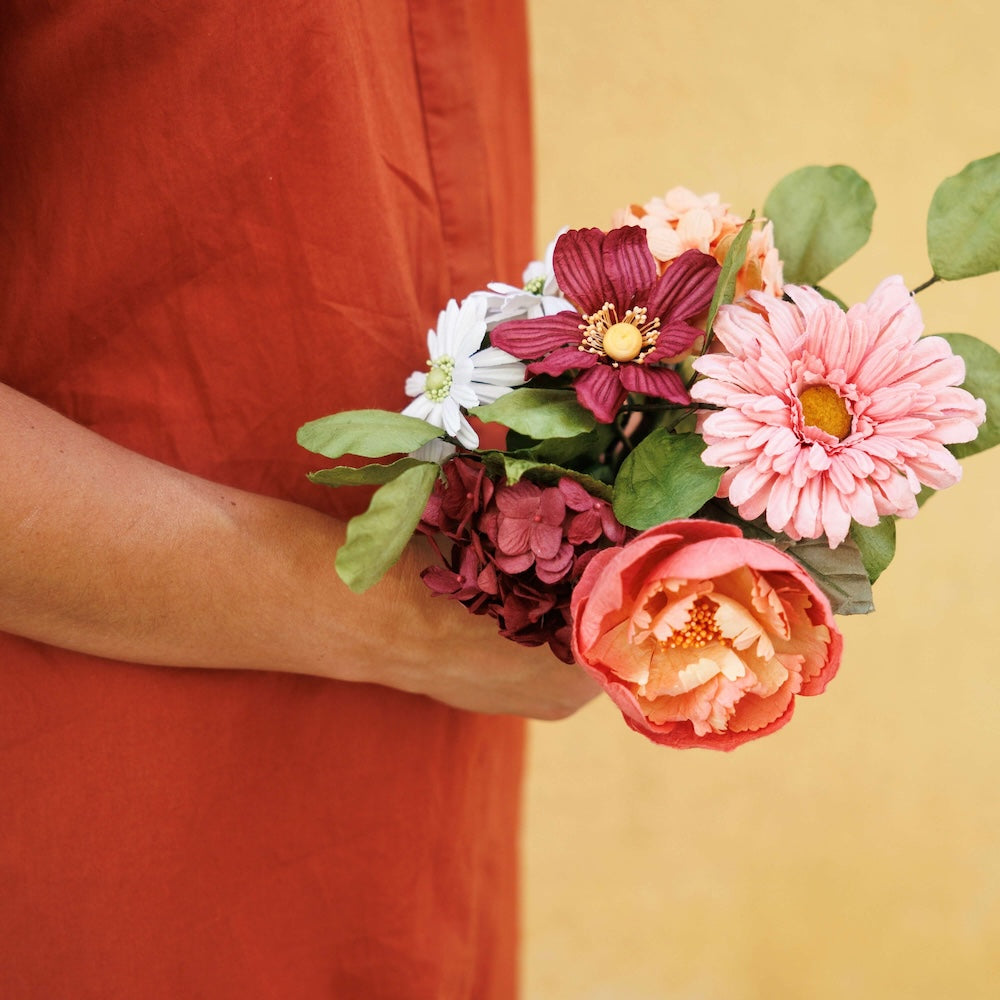 Flowrette Valadon bouquet fleurs papier corail bordeaux