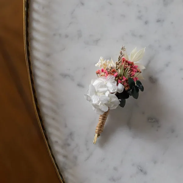 Flowrette Bérénice boutonnière fleurs séchées blanche
