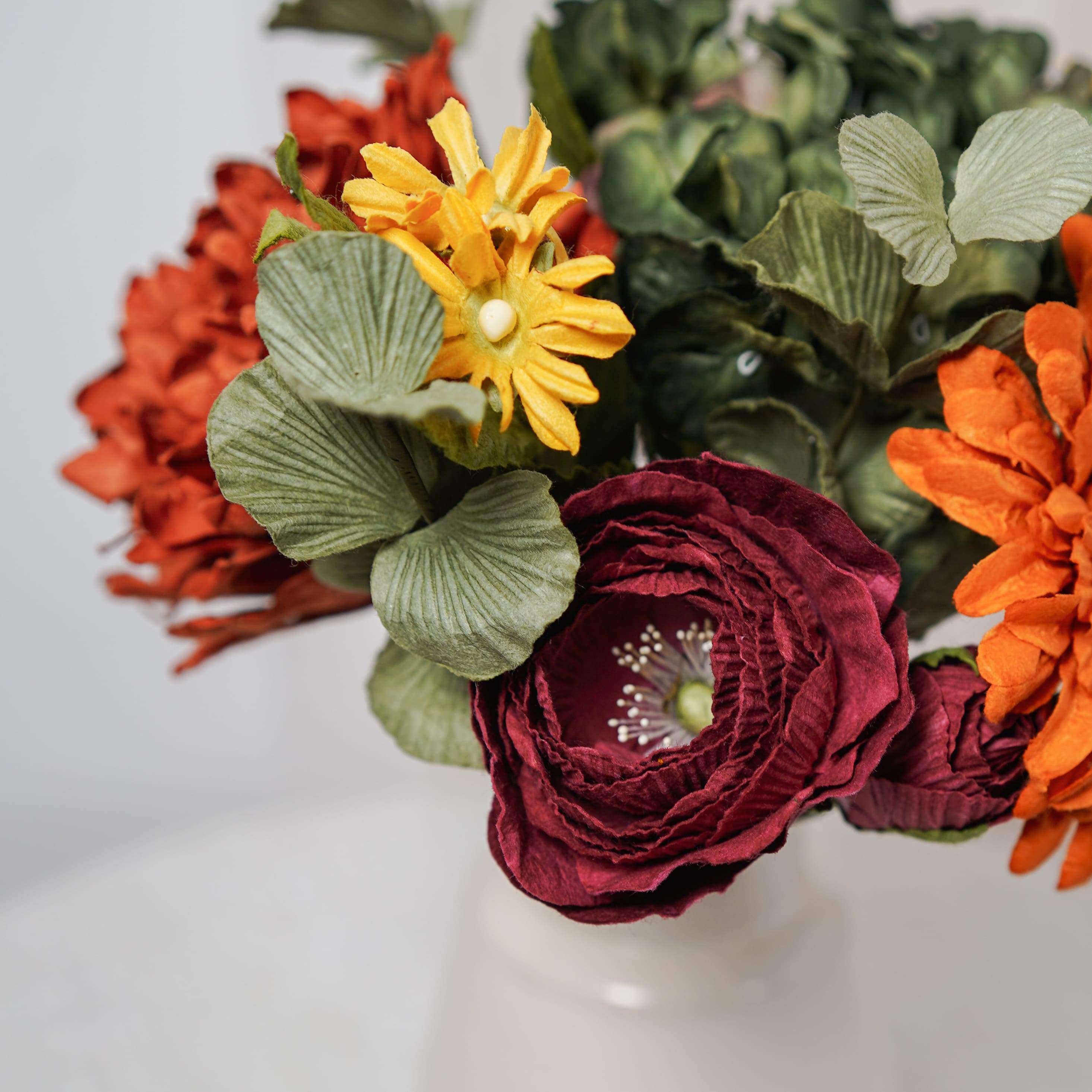 Flowrette Bouquet fleurs en papier d'automne dahlia bordeaux