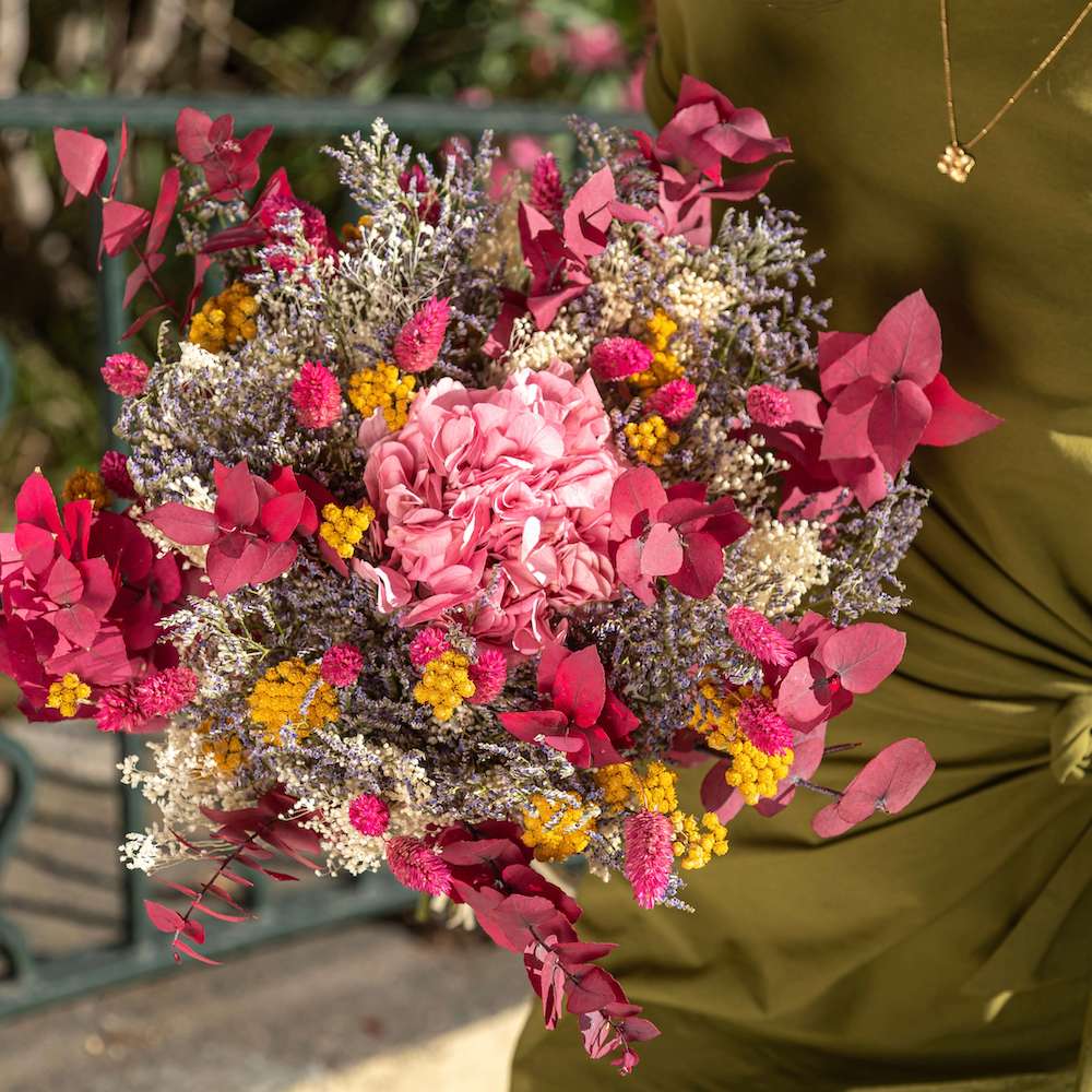 Flowrette Emile bouquet fleurs séchées taille M hortensia rose