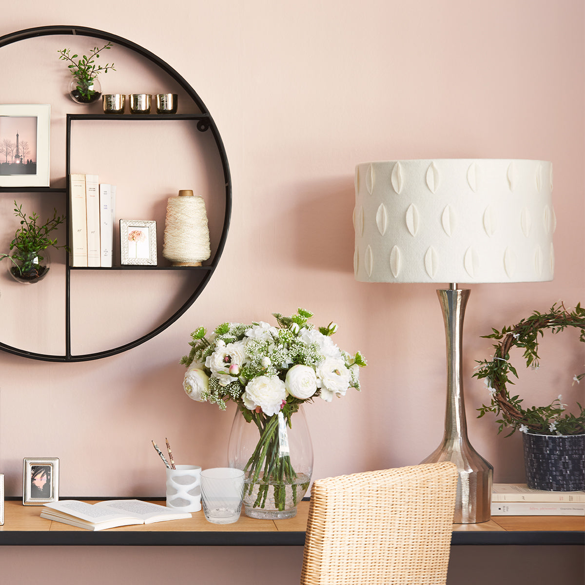 Sia Home Lily cache-pot noir 12 cm fer rond géométrique