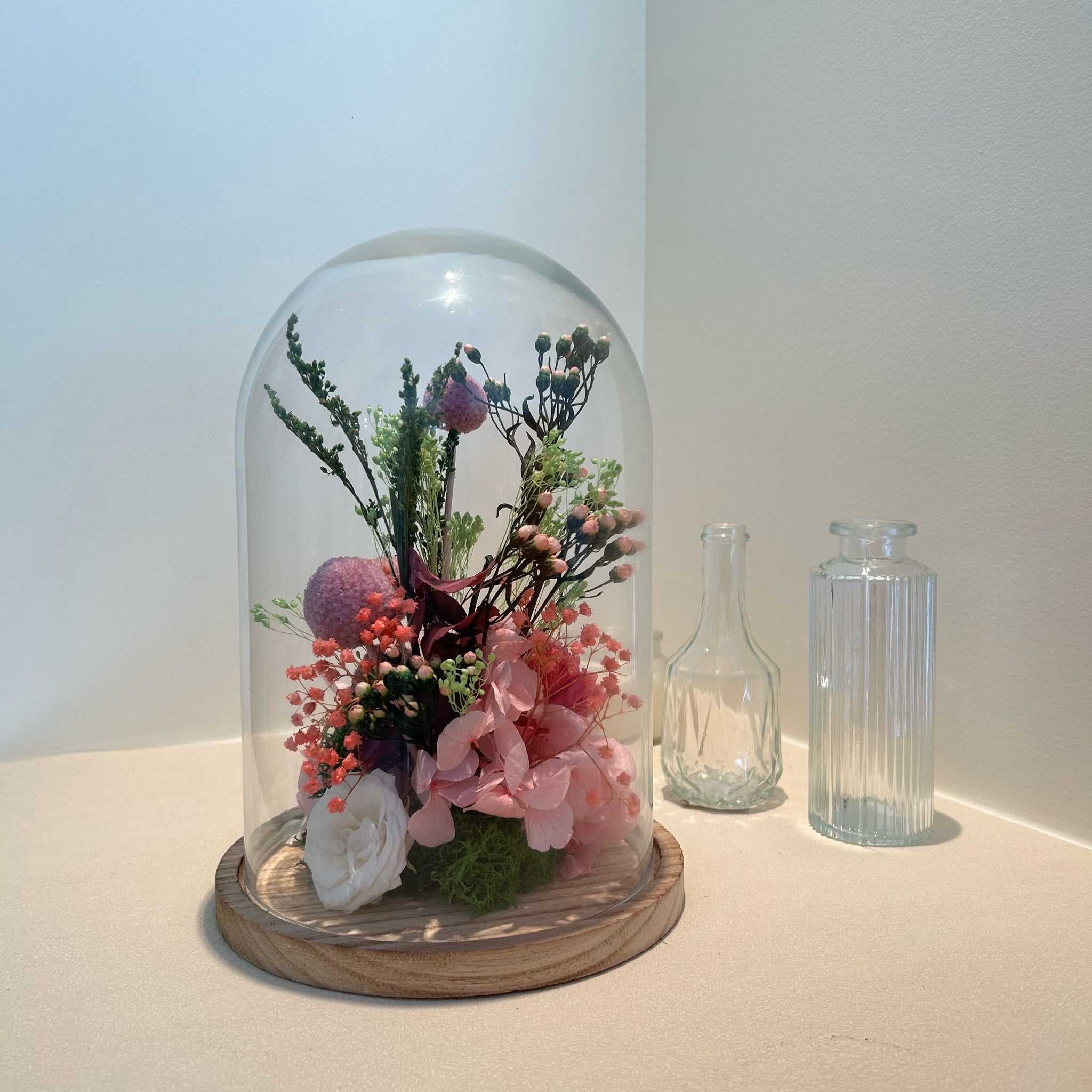 Ateliers Ouchamp Avenue du Maine cloche fleurie rose 24 cm