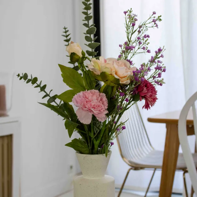Flowrette Eleanor bouquet fleurs artificielles pivoine œillet rose
