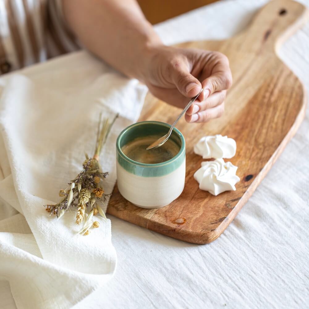 Flowrette Hélios petite tasse céramique 7 cl x1 verte