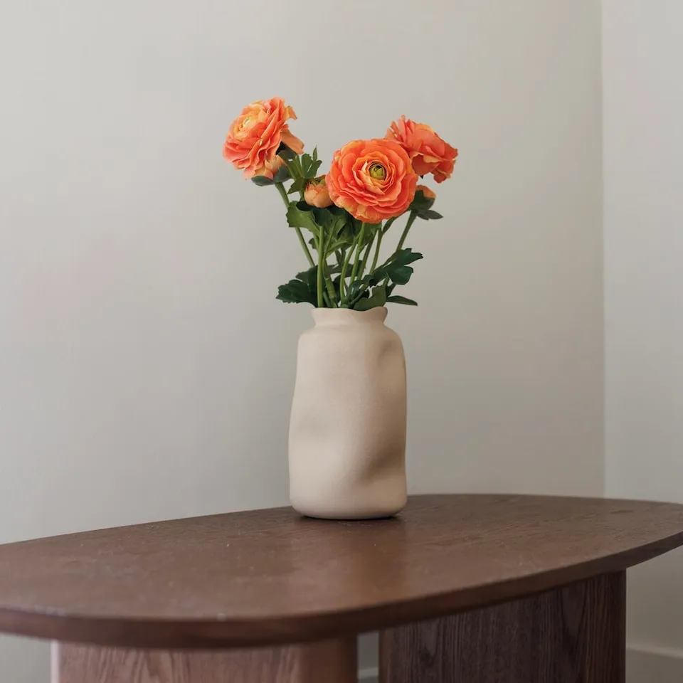 Flowrette Renoncule orange fleur artificielle x1