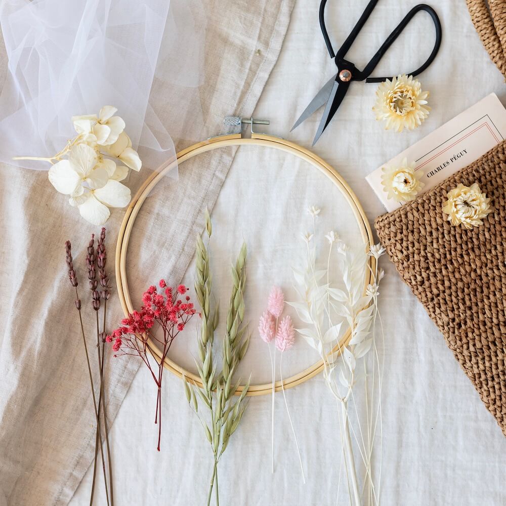 Flowrette Loisirs Créatifs Kit DIY Tambour Fleuri Séchées