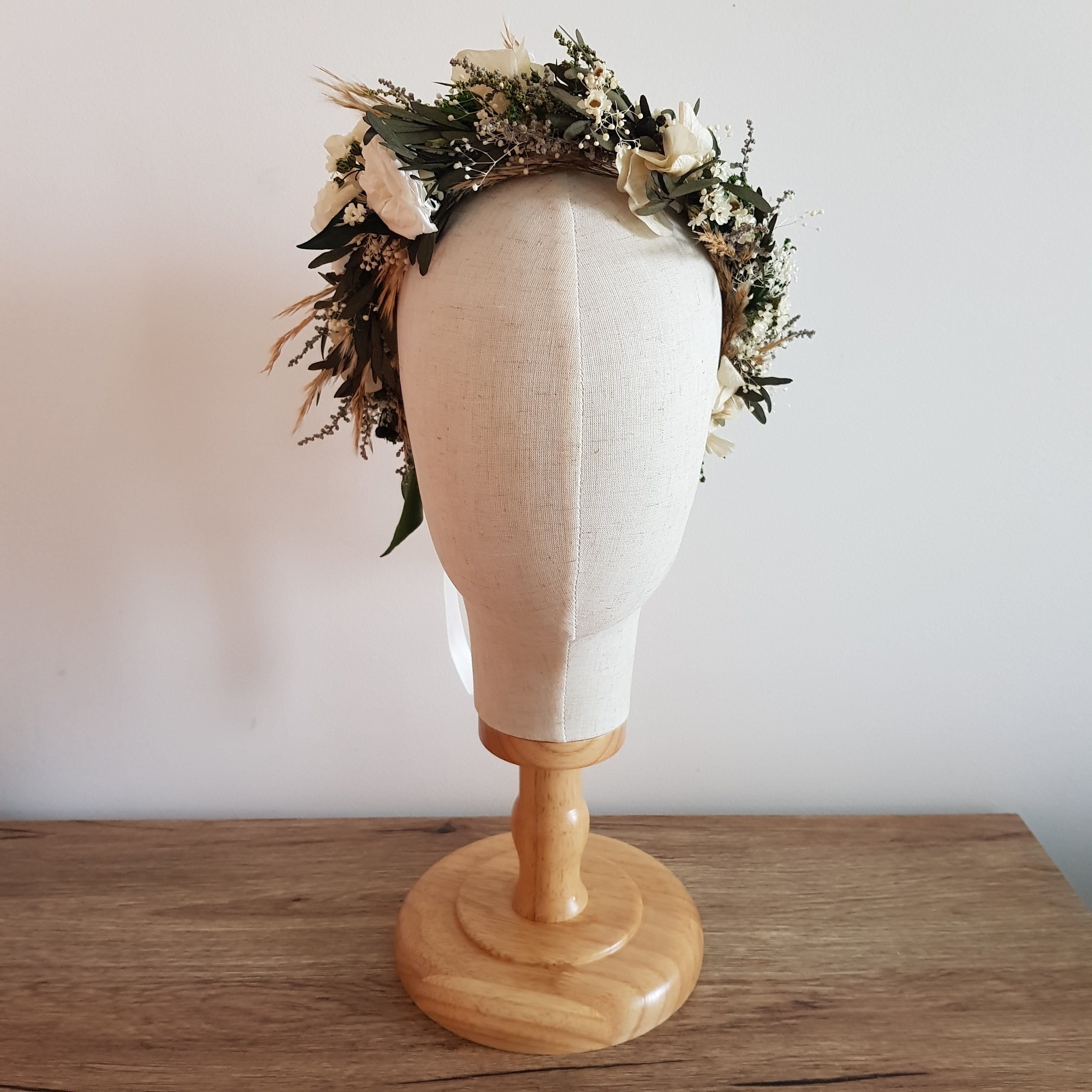 Ateliers Ouchamp Avenue Foch couronne fleurs mariage stabilisées