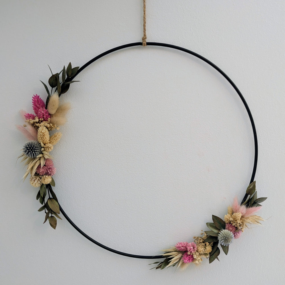 Nymaya Pont des amours couronne fleurs séchées rose beige