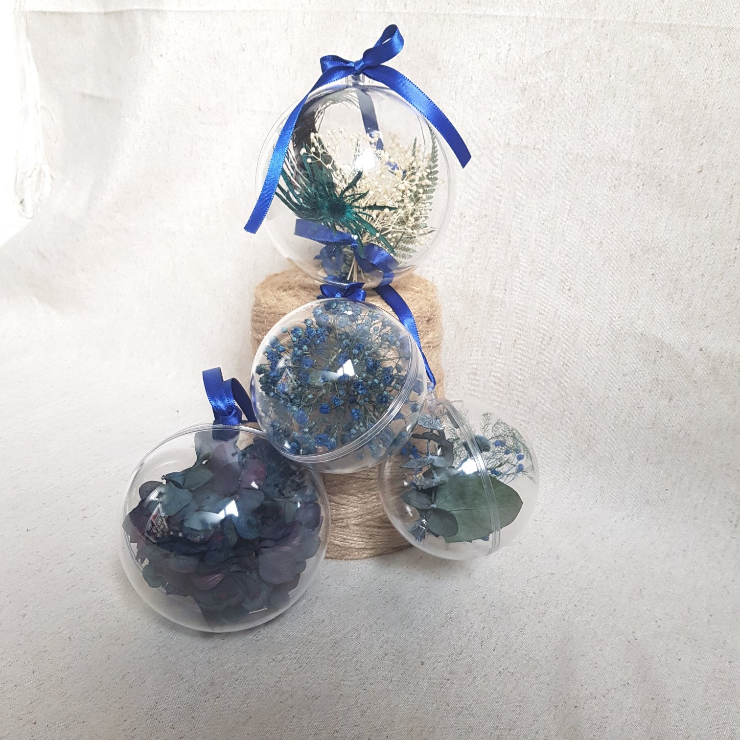 Ateliers Ouchamp Bouquets Place de l'Europe bouquet 4 boules