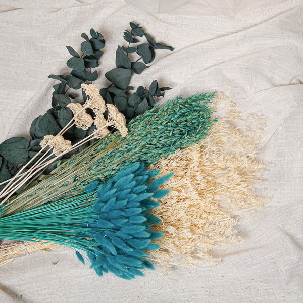 Flowrette Fleurs séchées assortiment 5 bottes bleu turquoise