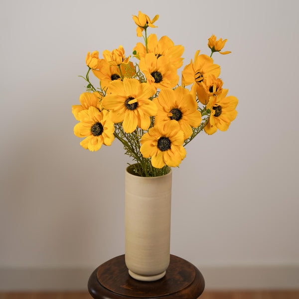 Flowrette Fleurs artificielles Cosmos jaune tige soyeux