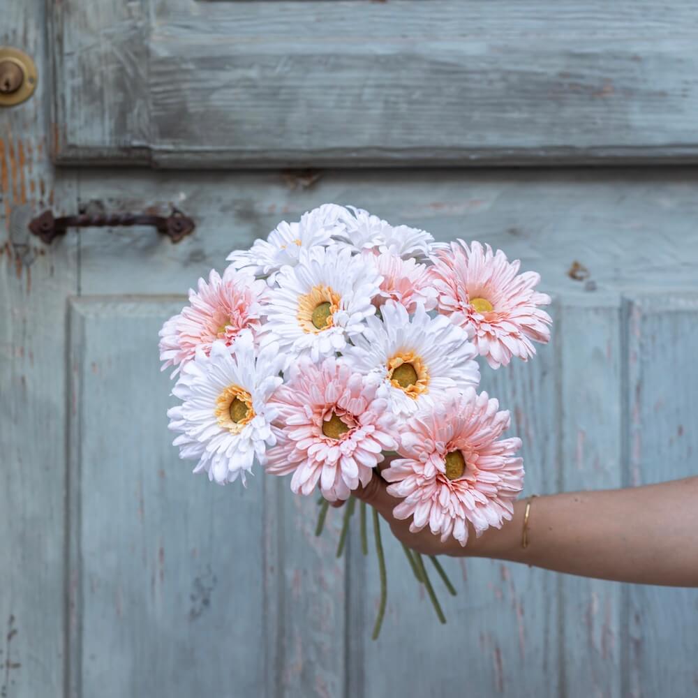 Flowrette Gerbera papier rose pâle fleur tige x1