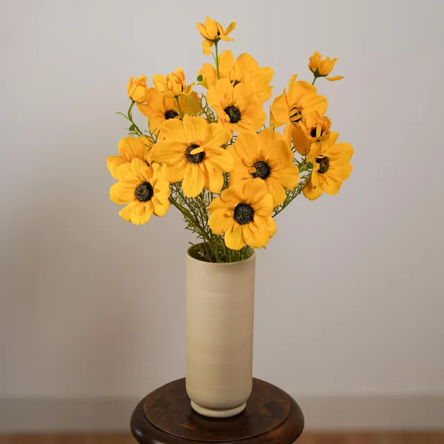 Flowrette Cosmos artificiel jaune fleur tige x1 soyeux