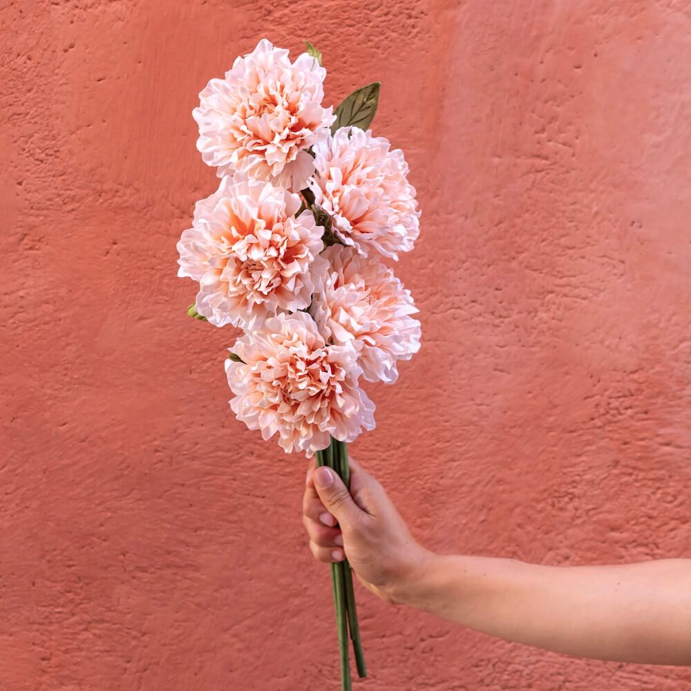 Flowrette Dahlia fleur papier corail blanc x1 salon