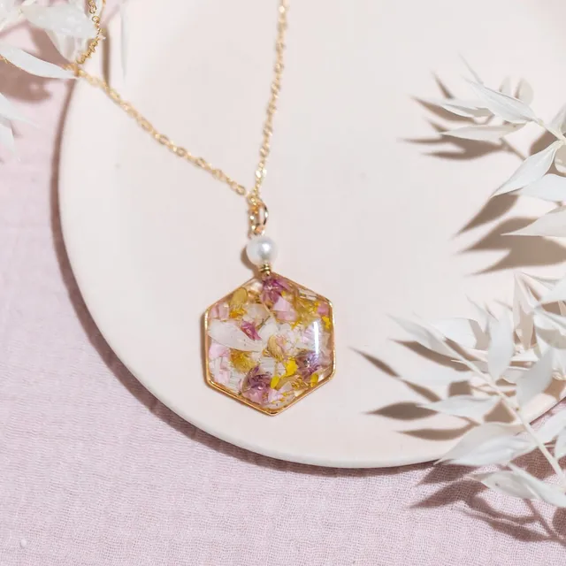 Flowrette Scarlette collier fleurs séchées résine doré