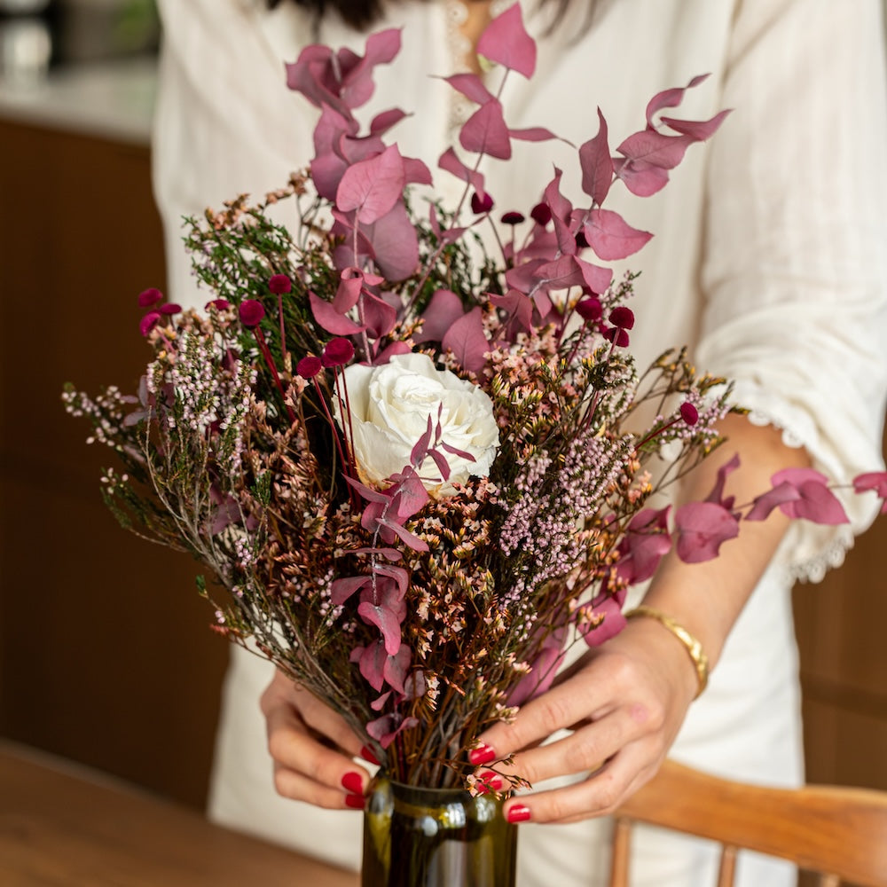 Flowrette Marais bouquet stabilisé roses blanches
