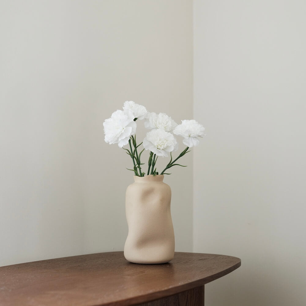 Flowrette Oeillet blanc fleur artificielle Real Touch x1