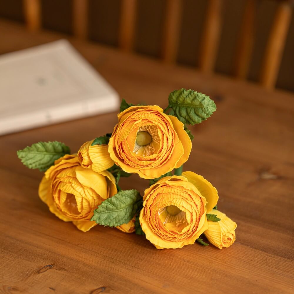 Flowrette Fleurs en papier Rose Queen fleur papier jaune x1