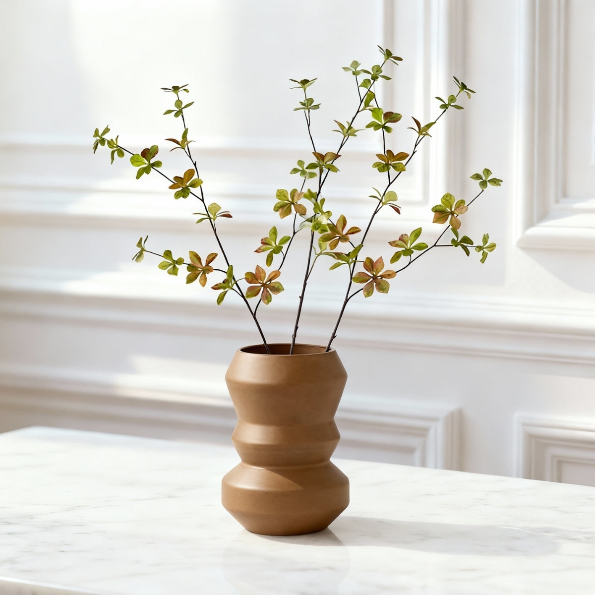 Sia Home Totem vase marron 21 cm en verre