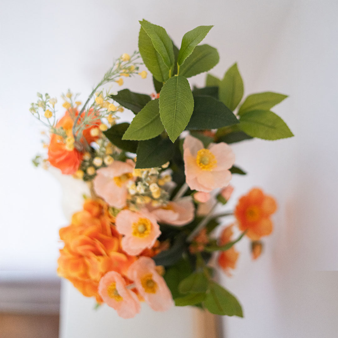 Flowrette Hortense bouquet fleurs artificielles orange Real Touch