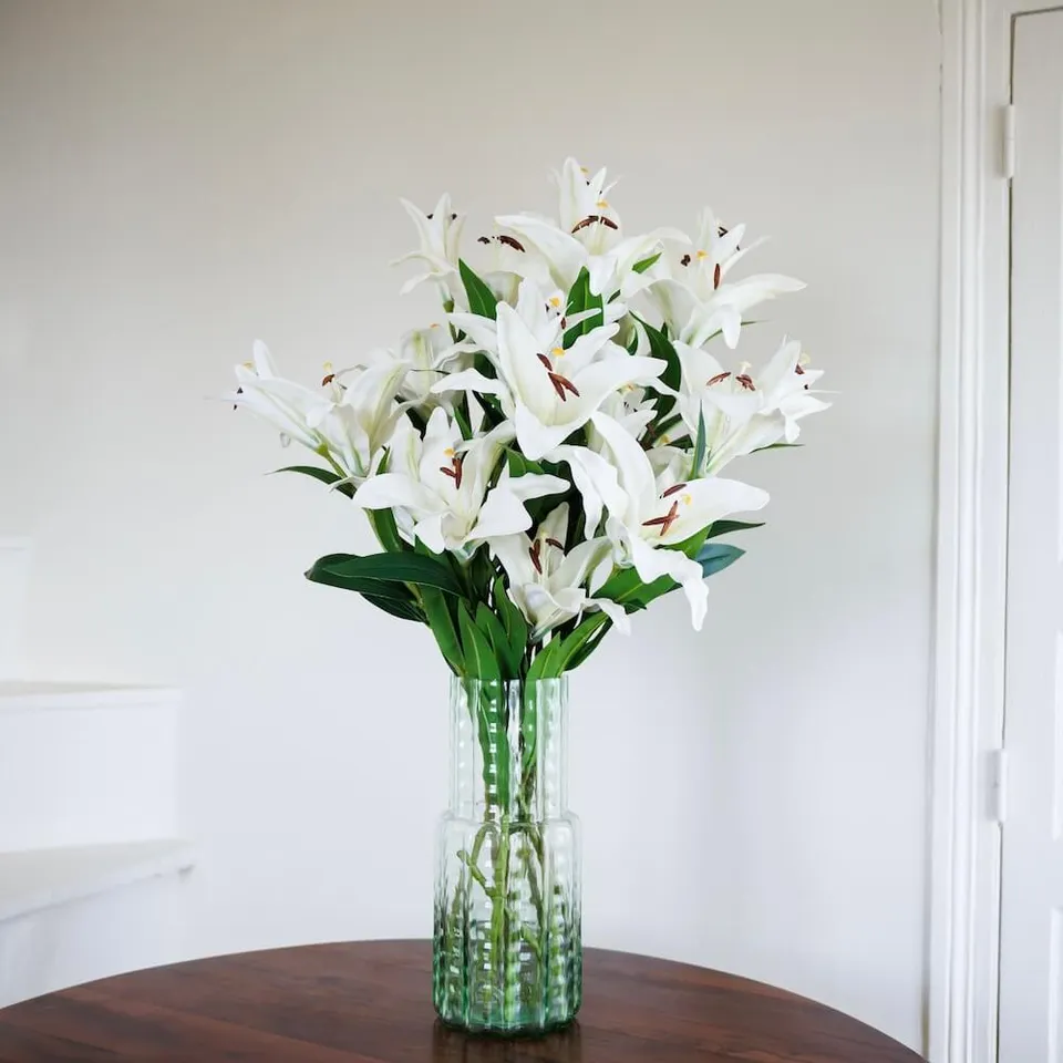 Flowrette Lys bouquet artificiel Real Touch blanc