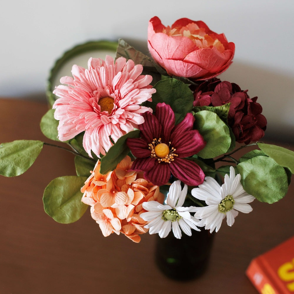 Flowrette Valadon bouquet fleurs papier corail bordeaux