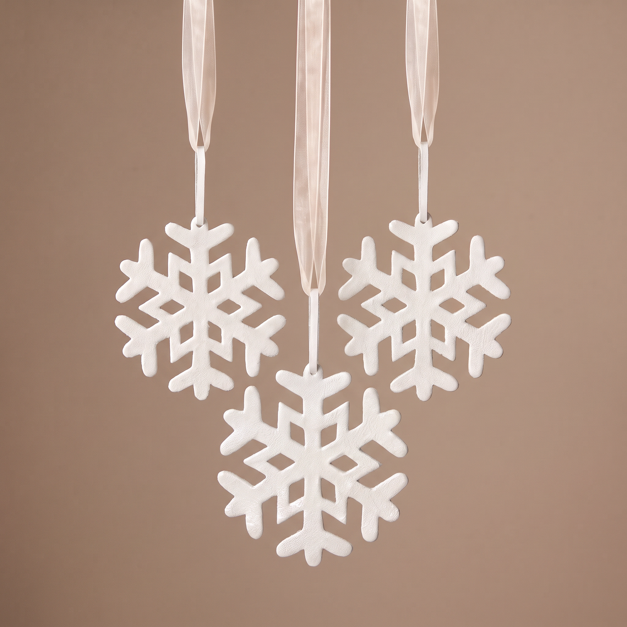 Sia Home Flocon 13 cm suspension Noël cuir blanc violet