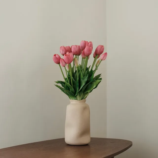 Flowrette Botte 5 tulipes roses fleurs artificielles