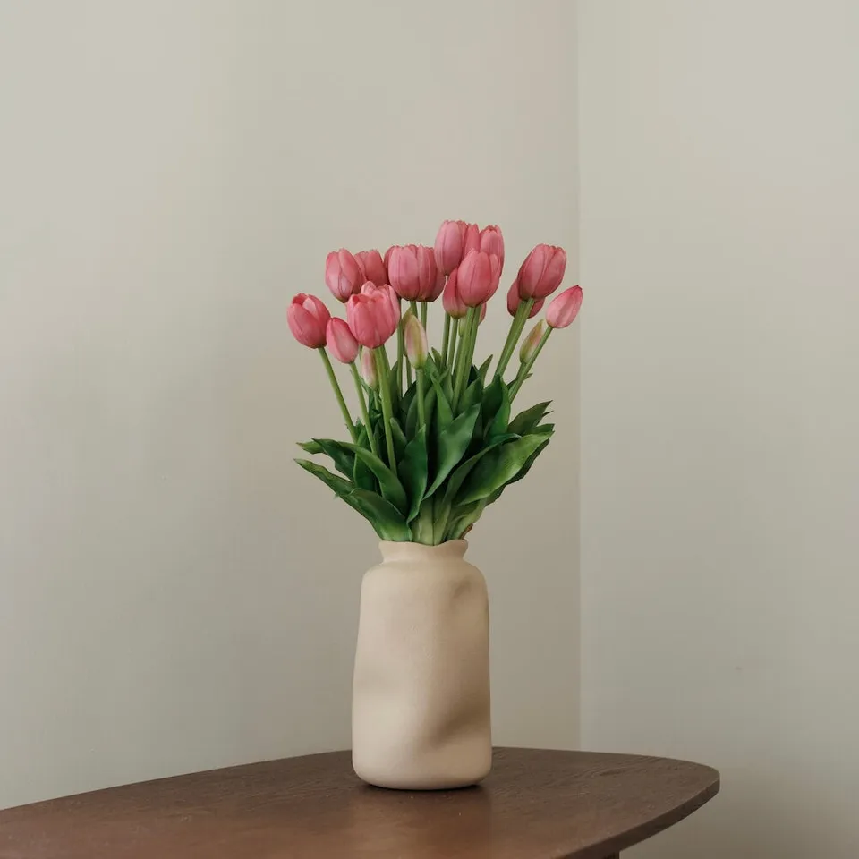 Flowrette Botte 5 tulipes roses fleurs artificielles