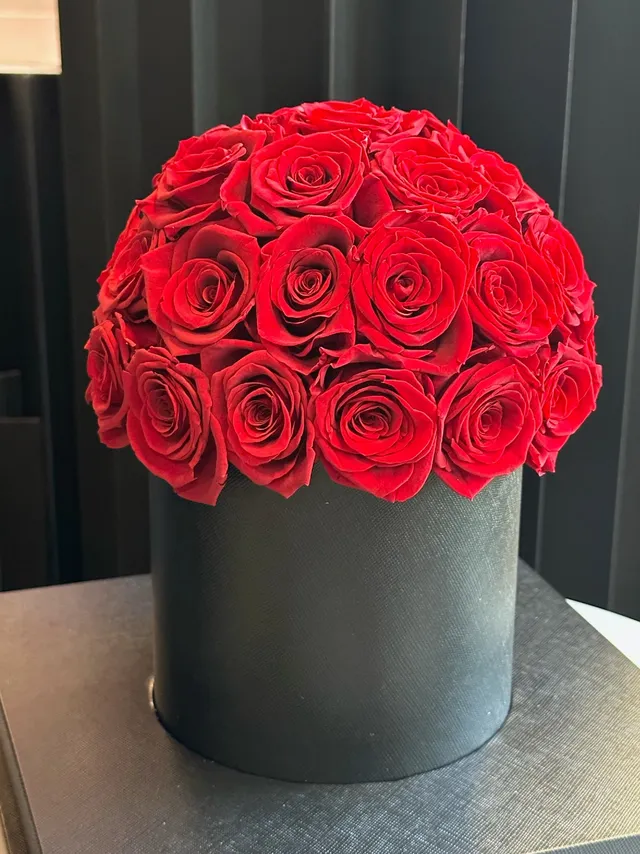 Feuillazur Rungis Produits de saison Bouquet de roses rouge 24 cm
