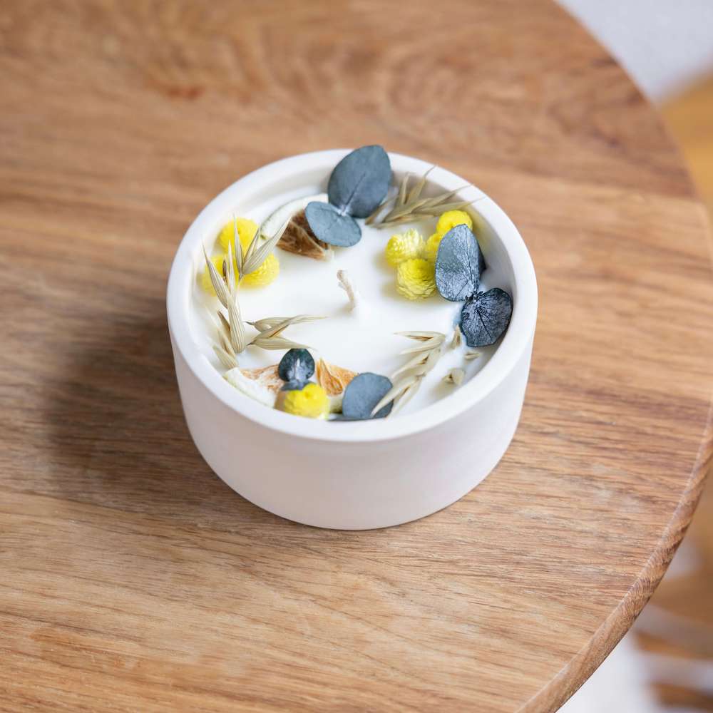 Flowrette Bougie fleurie yuzu cire soja fleurs séchées